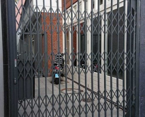schaarhek afsluiting steeg